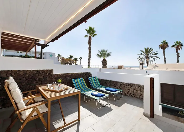 Playa Flamingo 19 公寓